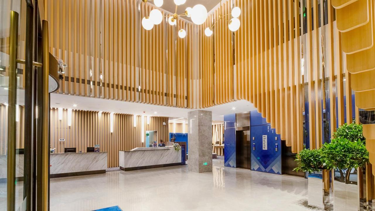 Holiday Inn Express Shanghai Hongqiao North By Ihg Fengbang Eksteriør billede
